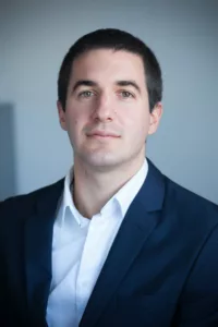 corporate portrait studio lumière naturelle photographe tours photographe grossesse tours studio photo tours photographe mariage tours