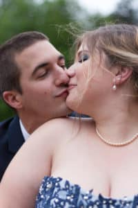 mariés séance photo shooting mariage oui robe de mariée chignon bouquet photographe tours photographe grossesse tours studio photo tours photographe mariage tours