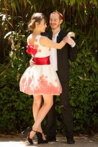 mariés séance photo shooting mariage oui robe de mariée chignon bouquet photographe tours photographe grossesse tours studio photo tours photographe mariage tours