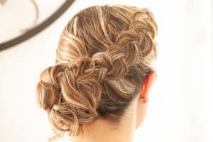 chignon mariée photographe tours photographe grossesse tours studio photo tours photographe mariage tours