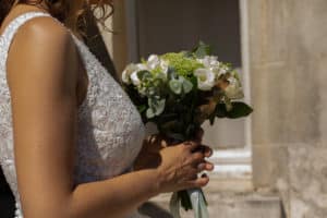 bouquet blanc eucalyptus photographe tours photographe grossesse tours studio photo tours photographe mariage tours