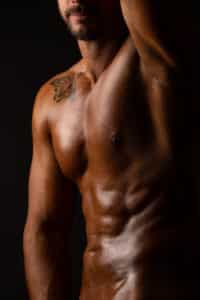 homme musclé culturiste nu artistique studio photographe tours photographe grossesse tours studio photo tours photographe mariage tours