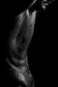 homme musclé culturiste nu artistique studio photographe tours photographe grossesse tours studio photo tours photographe mariage tours